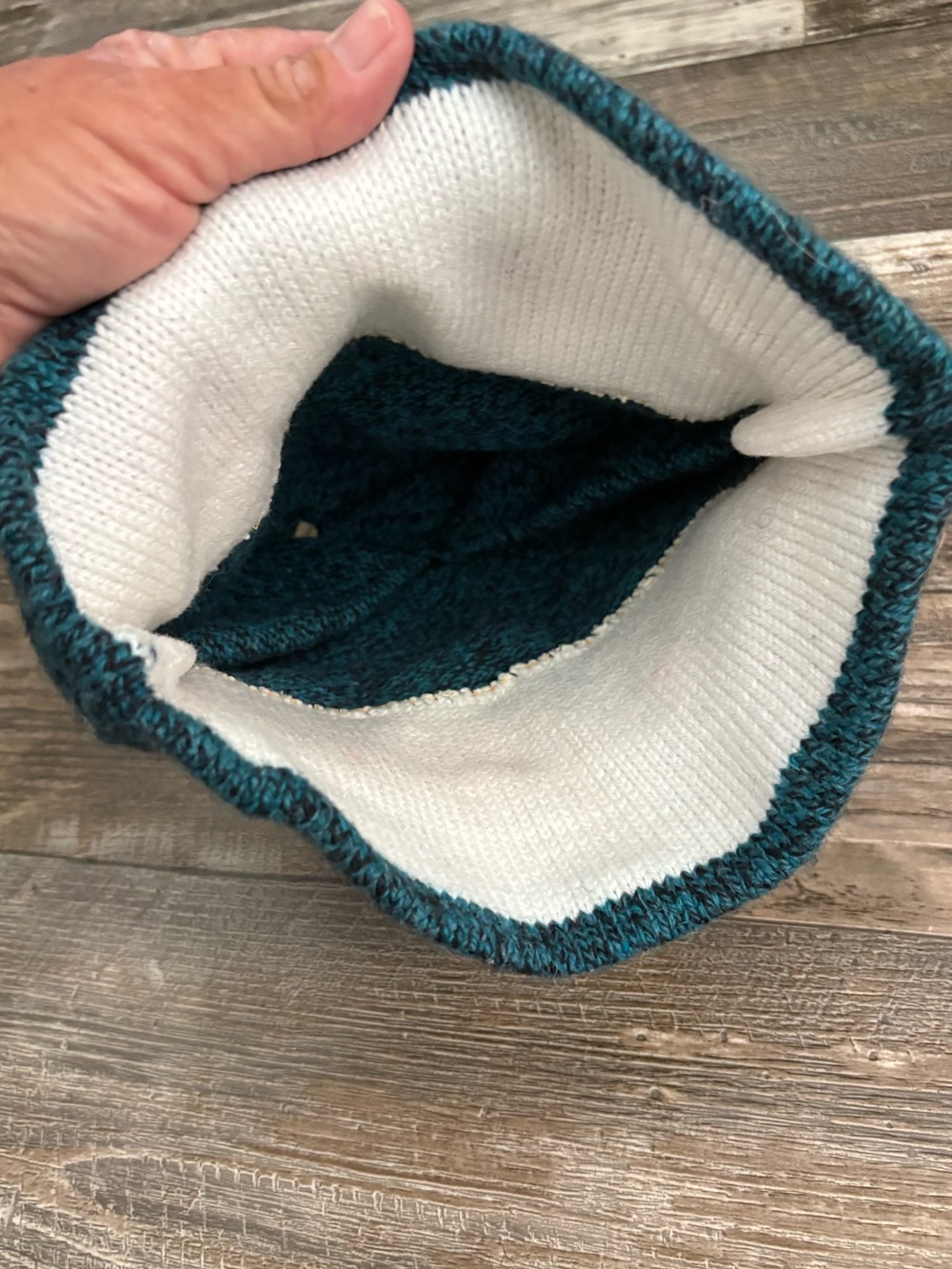 Adult Vintage Teal Husky Knit Wool Beanie - Untitled Brand - Picture 2 of 3